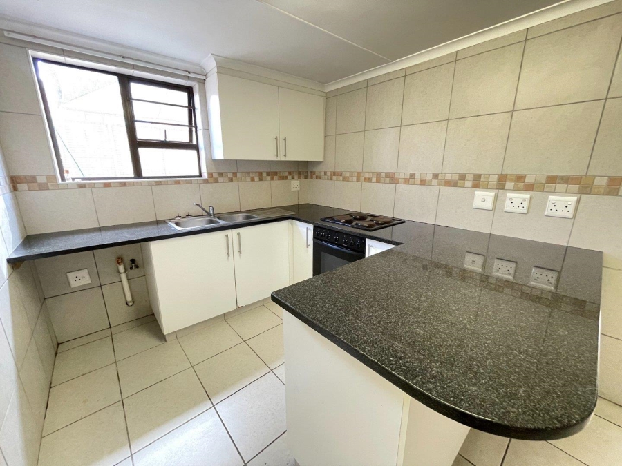 To Let 2 Bedroom Property for Rent in West Bank Eastern Cape